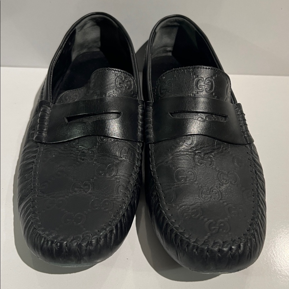 Gucci Black Embossed Leather Loafers - Picture 9 of 9